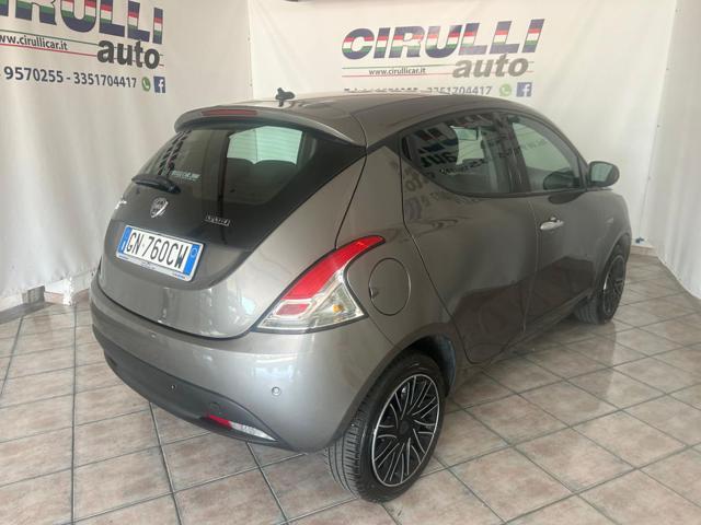 Lancia Ypsilon 1.0 FireFly 5 porte S&S Hybrid GOLD - foto 4 di 4