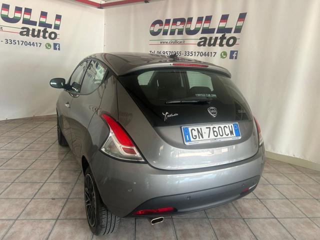Lancia Ypsilon 1.0 FireFly 5 porte S&S Hybrid GOLD - foto 3 di 4