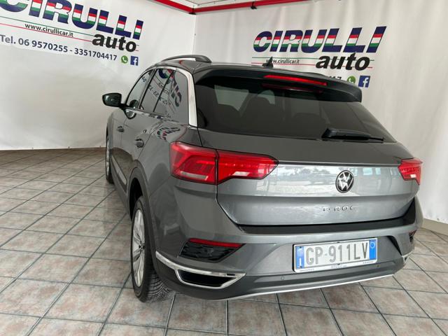 Volkswagen T-Roc 1.0 TSI Style BlueMotion Technology - foto 3 di 4