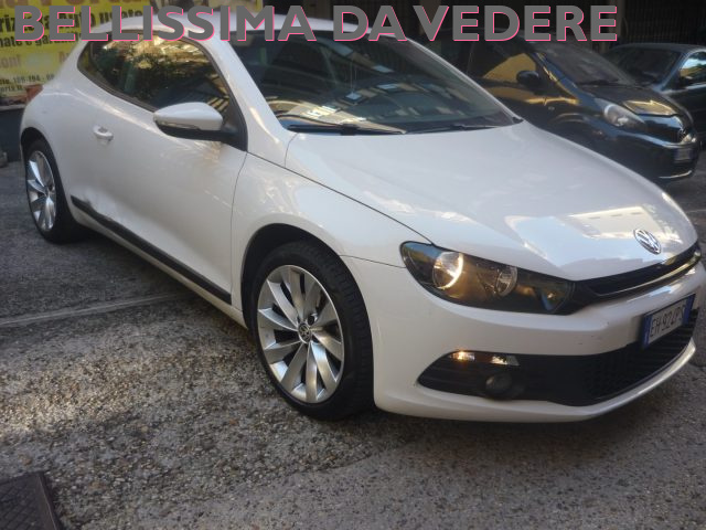 Volkswagen Scirocco 2.0 TDI 140CV DPF DSG - foto 3 di 4