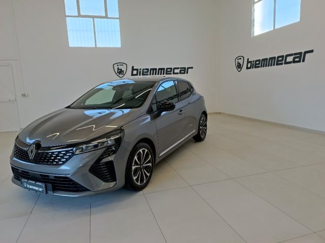 Renault Clio TCe 90 CV 5 porte Techno i.e usato a AUGUSTA