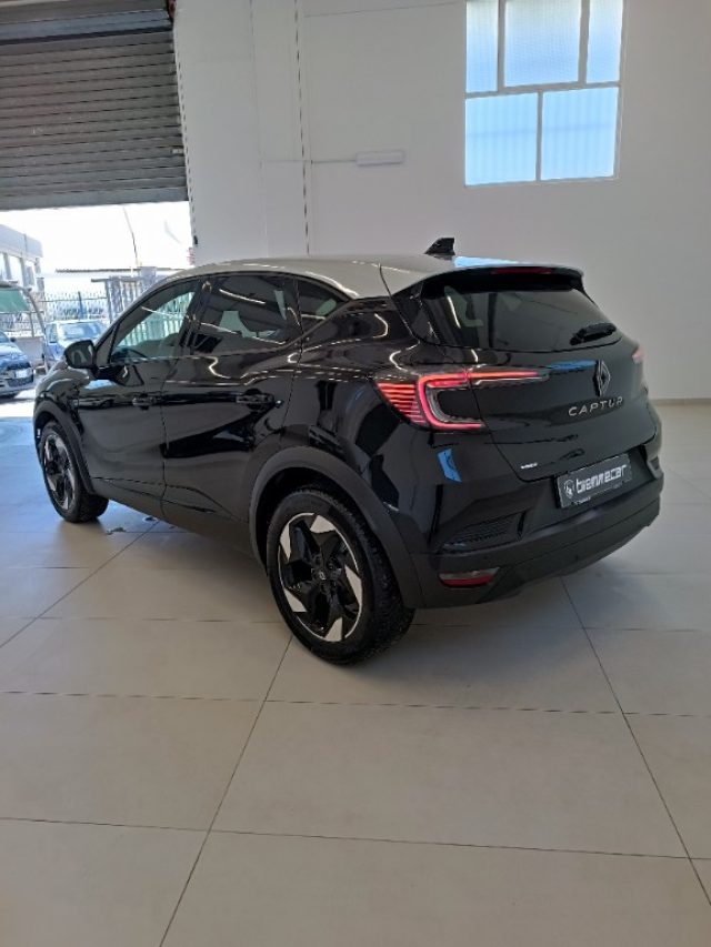 Renault Captur TCe 90 CV Techno i.e - foto 4 di 4