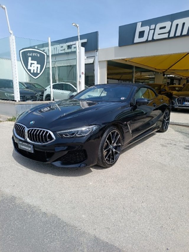 BMW 840 d xDrive Cabrio - foto 2 di 4