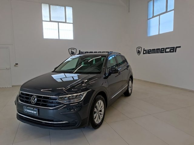 Volkswagen Tiguan 2.0 TDI 150 CV SCR DSG Life i.e usato a AUGUSTA