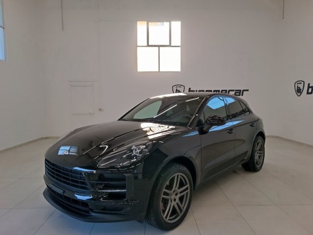 Porsche Macan 2.0 I.E - foto 2 di 4