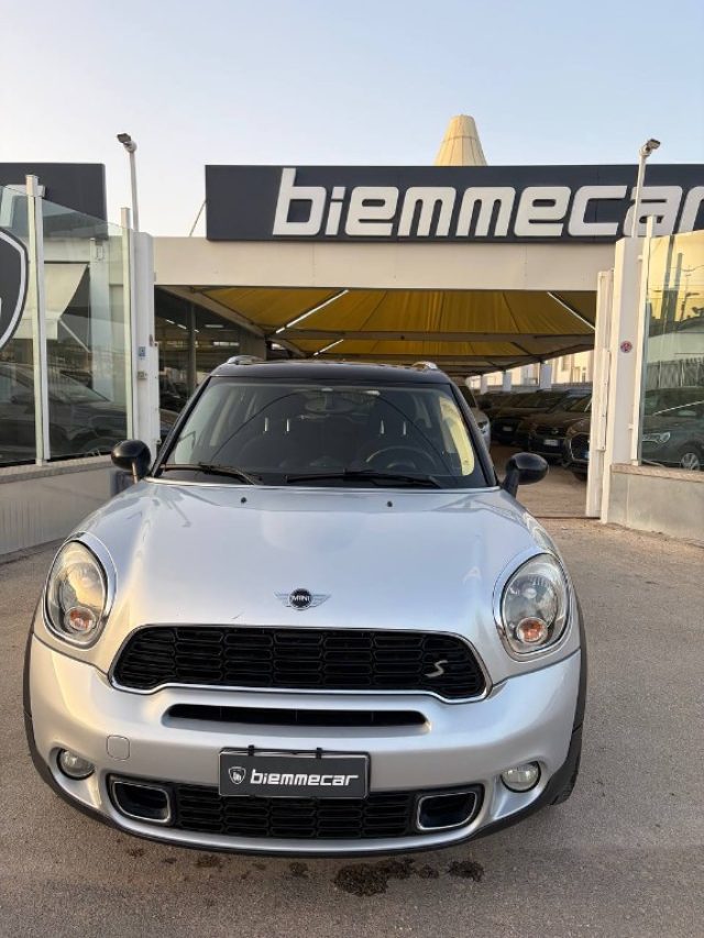 MINI Countryman Mini Cooper SD Countryman - foto 2 di 4