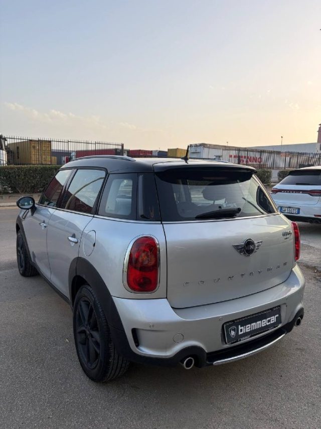 MINI Countryman Mini Cooper SD Countryman - foto 4 di 4