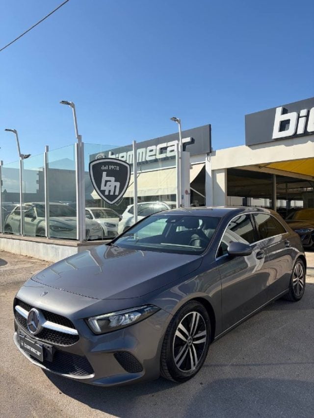 Mercedes-Benz A 180 d Automatic Sport i.e - foto 3 di 4