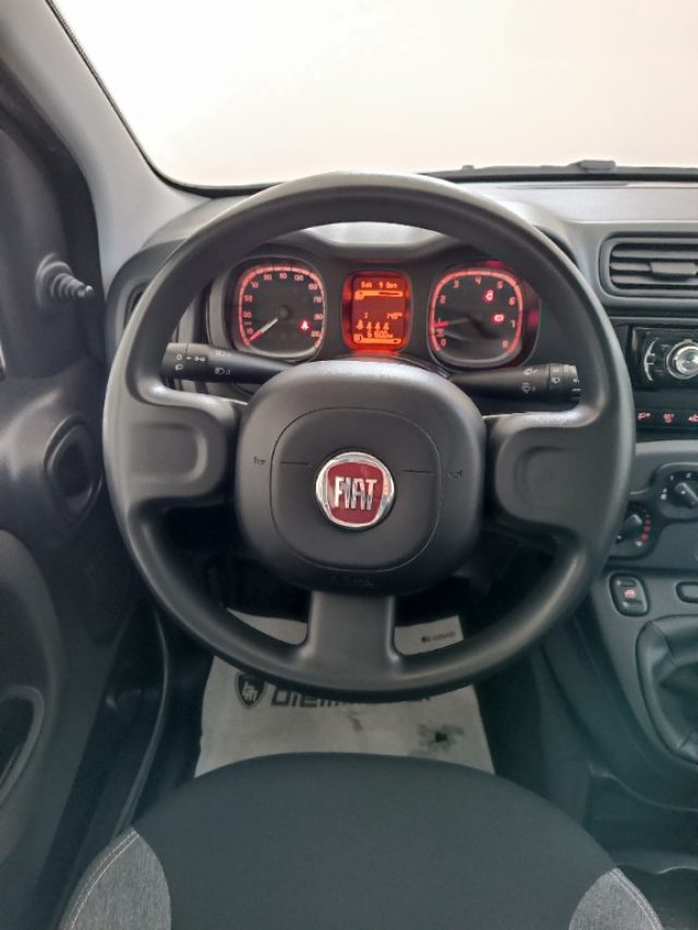 Fiat Panda 1.0 FireFly S&S Hybrid i.e, del 2022, 61.000 km, in vendita a Augusta (SR)