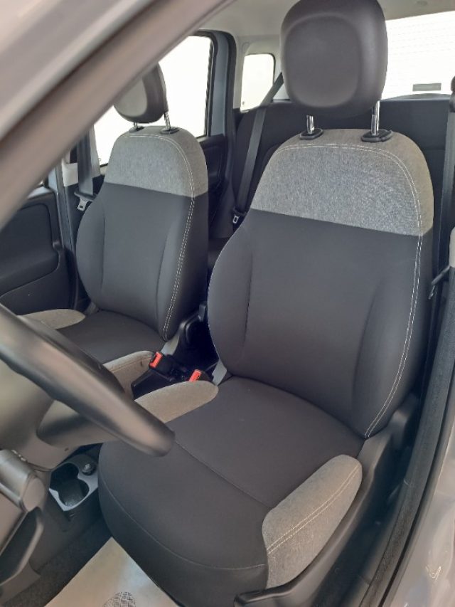 Fiat Panda 1.0 FireFly S&S Hybrid i.e, del 2022, 69.000 km, in vendita a Augusta (SR)