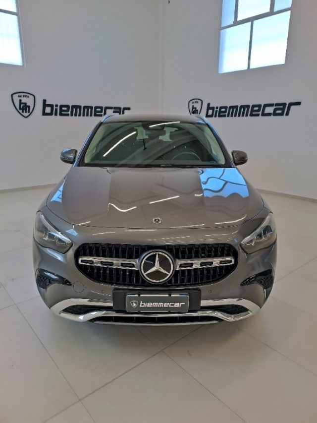 Mercedes-Benz GLA 200 d Automatic AMG Line Premium Plus i.e - foto 3 di 4