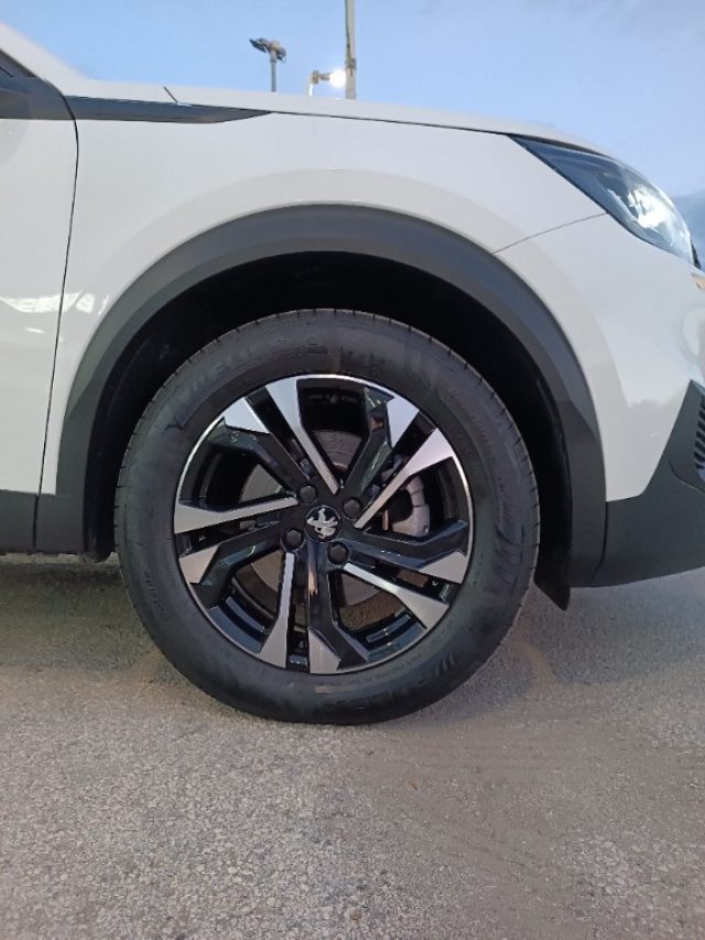 Peugeot 2008 BlueHDi 130 S&S EAT8 Allure Pack i.e, del 2022, 59.000 km, in vendita a Augusta (SR)