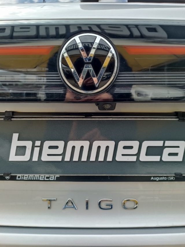 Volkswagen Taigo 1.0 TSI 110 CV R-Line i.m, del 2022, 78.600 km, in vendita a Augusta (SR)