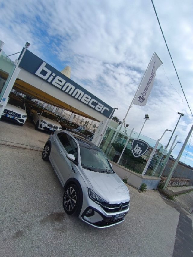 Volkswagen Taigo 1.0 TSI 110 CV R-Line i.m, del 2022, 78.600 km, in vendita a Augusta (SR)