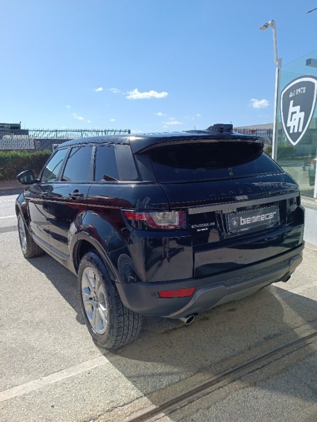 Land Rover Range Rover Evoque 2.0 eD4 5p. SE - foto 4 di 4