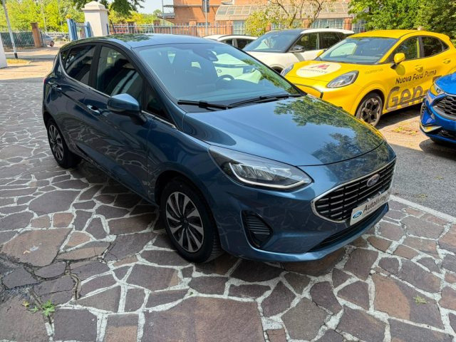 Ford Fiesta 1.1 75 CV 5 porte Titanium - foto 3 di 4