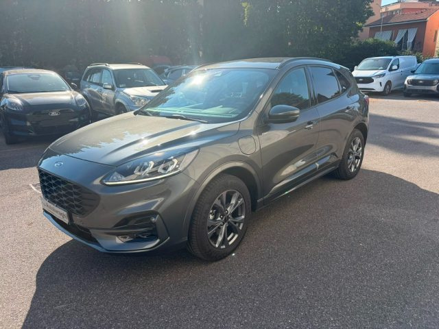 Ford Kuga 2.5 Plug In Hybrid 225 CV CVT 2WD ST-Line usato a LODI