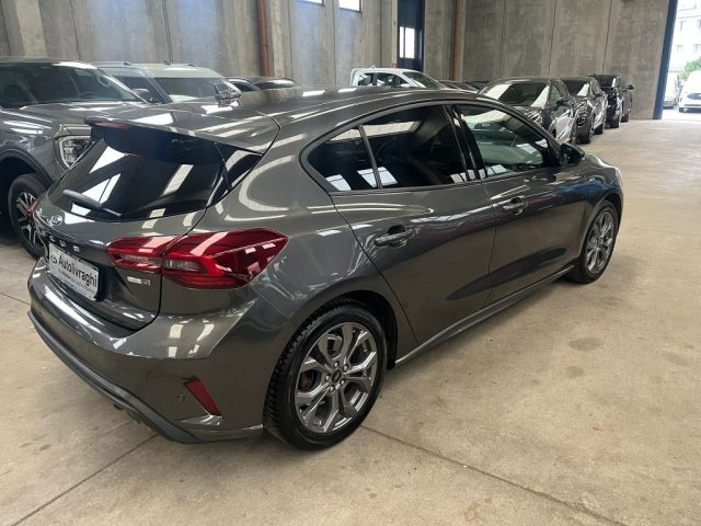 Ford Focus 1.0 EcoBoost Hybrid 125 CV 5p. ST-Line Style, del 2023, 73.005 km, in vendita a Lodi (LO)