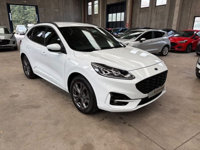 Ford Kuga 1.5 EcoBoost 150 CV 2WD ST-Line - foto 3 di 4