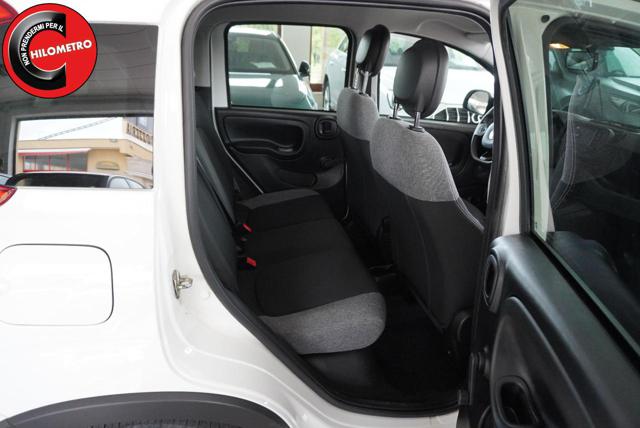 Fiat Panda 1.0 FireFly S&S Hybrid City Life (5 Posti), del 2022, 64.000 km, in vendita a San Vito Dei Normanni (BR)