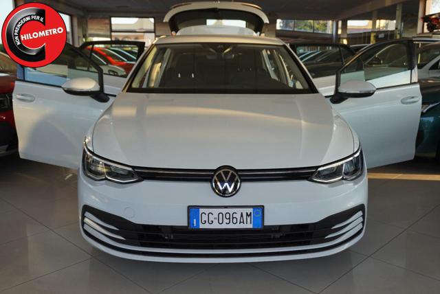 Volkswagen Golf 1.0 eTSI EVO DSG Life - foto 3 di 4