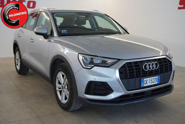 Audi Q3 35 TDI S tronic Business - foto 2 di 4