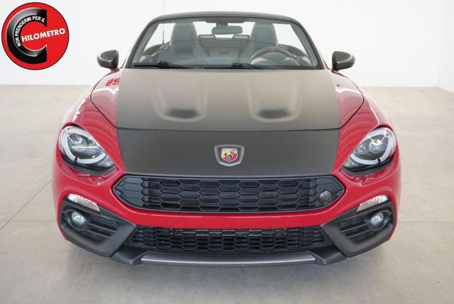 Abarth 124 Spider 1.4 Turbo MultiAir AT 170 CV - foto 3 di 4