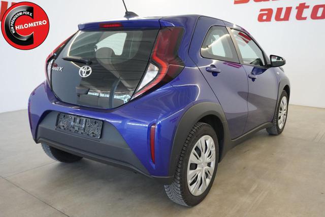 Toyota Aygo X 1.0 VVT-i 72 CV 5 porte Active - foto 4 di 4