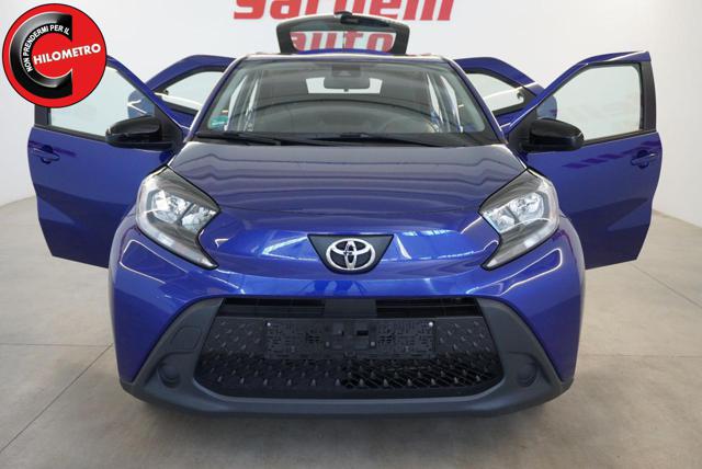 Toyota Aygo X 1.0 VVT-i 72 CV 5 porte Active - foto 3 di 4