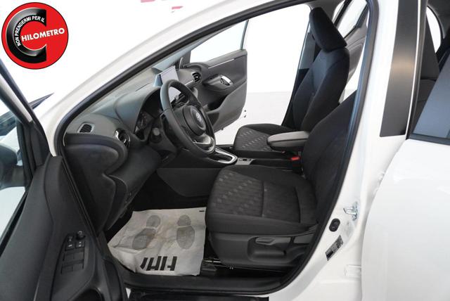 Toyota Yaris 1.5 Hybrid 5 porte Active - foto 4 di 4