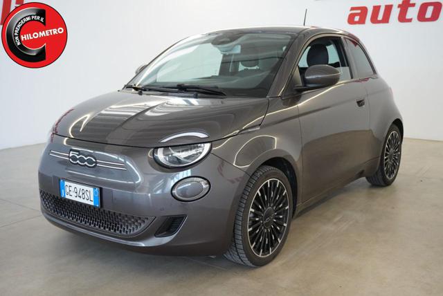 Fiat 500e Berlina 42 kWh Icon - foto 2 di 4