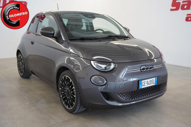 Fiat 500e Berlina 42 kWh Icon - foto 3 di 4