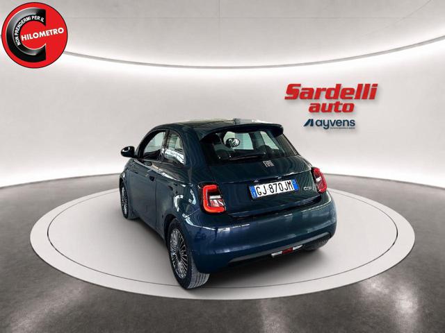 Fiat 500e Berlina 42 kWh Icon - foto 3 di 4