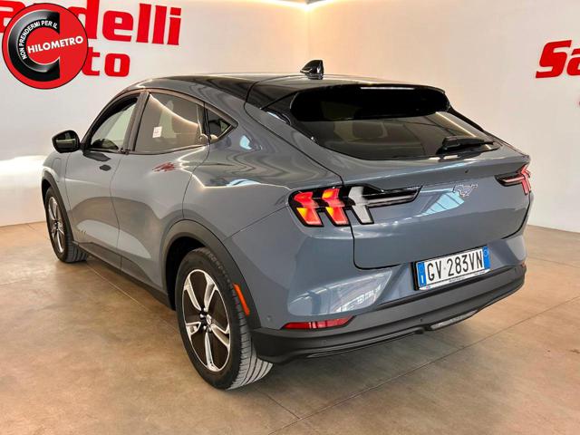 Ford Mustang Mach-E Standard Range 269 CV - foto 3 di 4