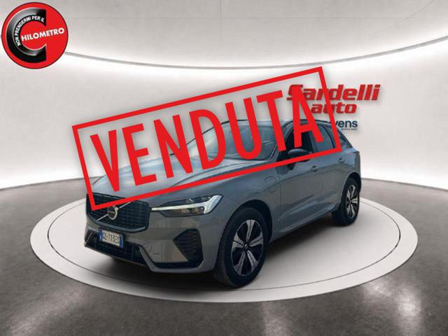 Volvo XC60 T6 Plug-in hybrid AWD automatico Plus Dark 350 CV usato a SAN VITO DEI NORMANNI