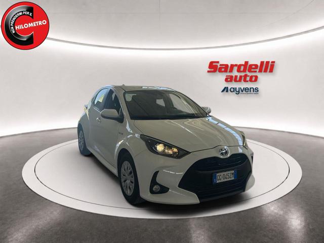 Toyota Yaris 1.5 Hybrid 5 porte Business - foto 2 di 4
