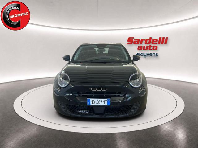 Fiat 600 Hybrid 110 CV DCT MHEV Business - foto 3 di 4