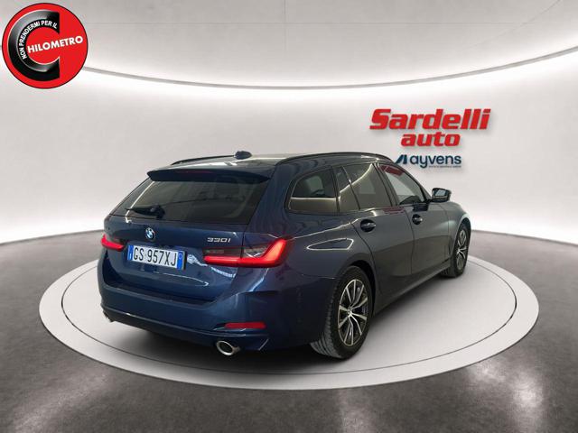 BMW 330 i xDrive Touring - foto 4 di 4