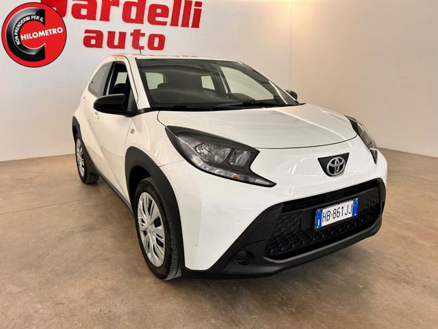 Toyota Aygo X 1.0 VVT-i 72 CV Autom. Active S-CVT - foto 2 di 4