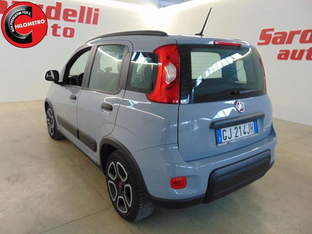 Fiat Panda 1.0 FireFly S&S Hybrid City Life usato a SAN VITO DEI NORMANNI