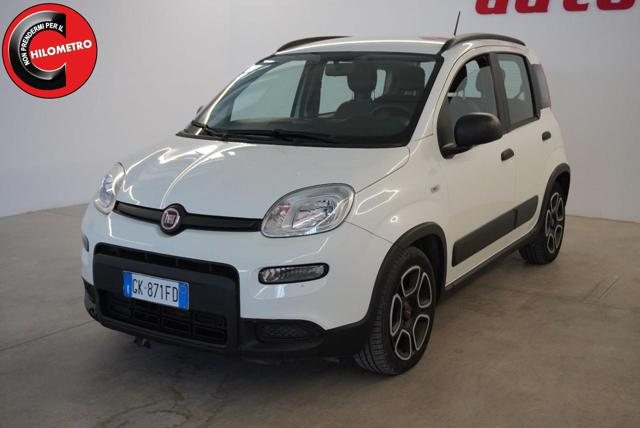 Fiat Panda 1.0 FireFly S&S Hybrid City Life usato a SAN VITO DEI NORMANNI