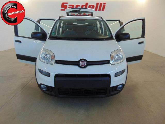 Fiat Panda 1.0 FireFly S&S Hybrid City Life - foto 4 di 15