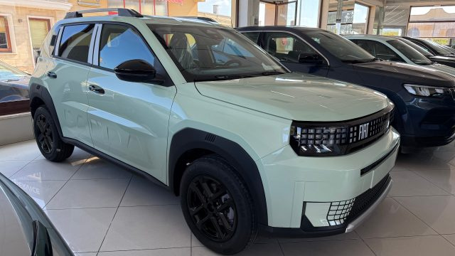 Fiat Grande Panda 1.2 HYBRID 100 CV S&S ICON nuovo a SAN VITO DEI NORMANNI