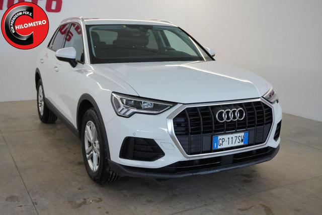 Audi Q3 35 TDI S tronic Business - foto 2 di 4