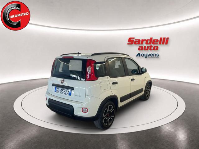 Fiat Panda 1.0 FireFly S&S Hybrid City Life - foto 4 di 4
