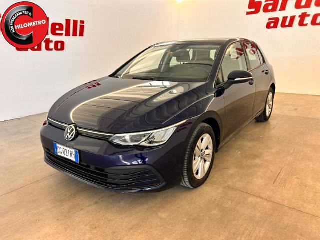 Volkswagen Golf 1.0 eTSI EVO DSG Life, del 2021, 36.556 km, in vendita a San Vito Dei Normanni (BR)