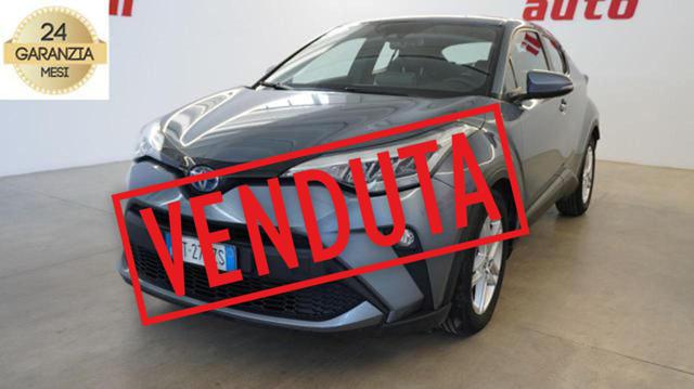 Toyota C-HR 1.8 Hybrid E-CVT Business, del 2024, 26.000 km, in vendita a San Vito Dei Normanni (BR)