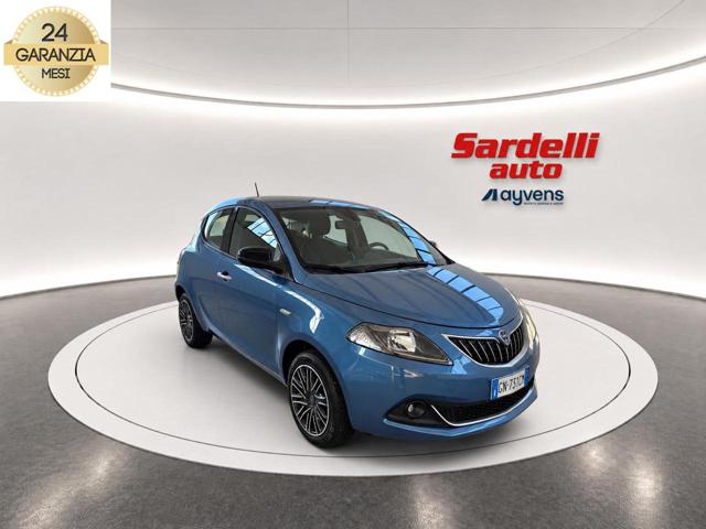 Lancia Ypsilon 1.0 FireFly 5 porte S&S Hybrid Gold - foto 2 di 4