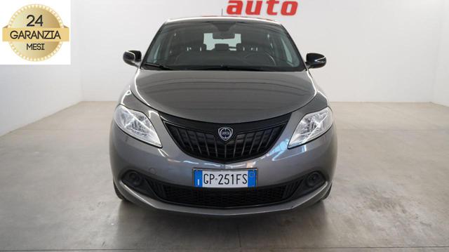 Lancia Ypsilon 1.0 FireFly 5 porte S&S Hybrid Gold - foto 3 di 4