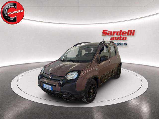 Fiat Panda 1.2 Trussardi GPL, del 2020, 119.131 km, in vendita a San Vito Dei Normanni (BR)